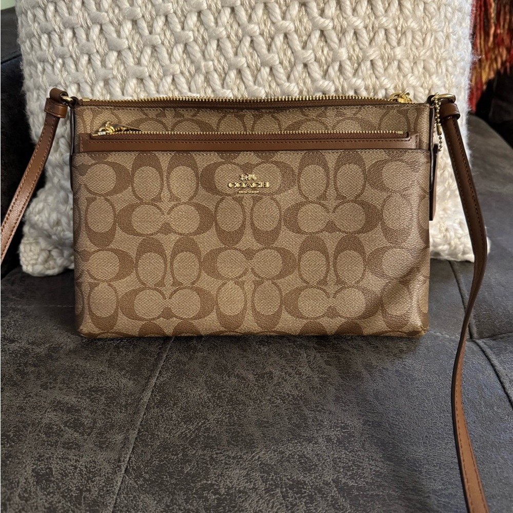 Coach Tan and Brown Signature Crossbody Bag and Wallet Set - Picture 5 of 15